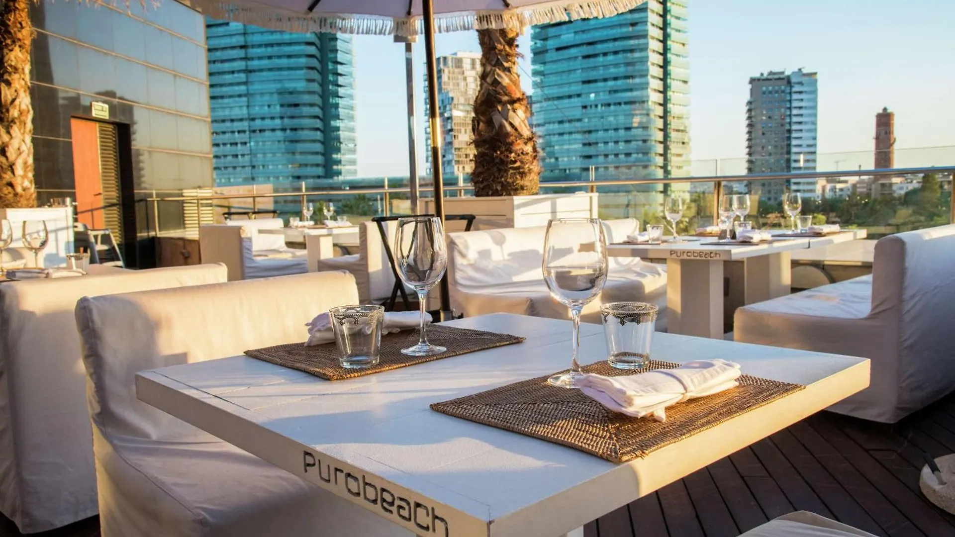 Hilton Diagonal Mar Barcelona Hotel 4*,