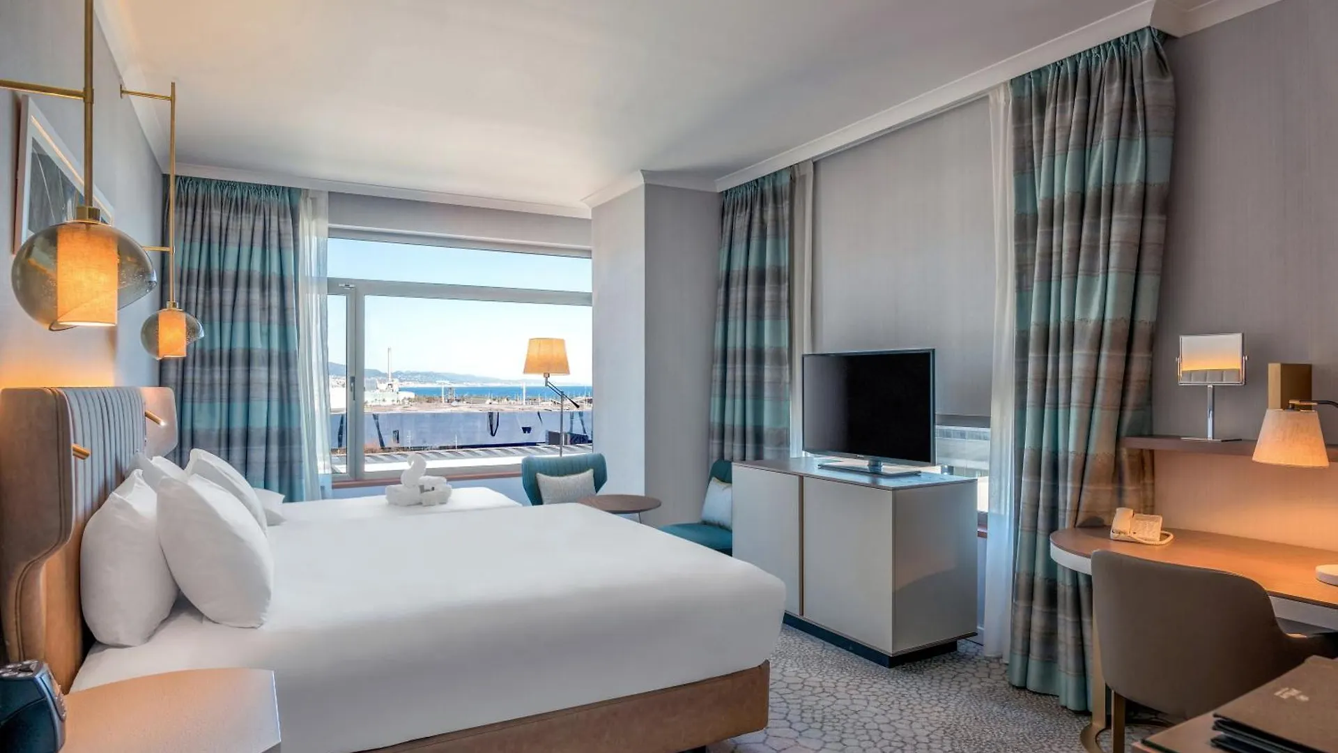 Hilton Diagonal Mar Barcelona Hotel