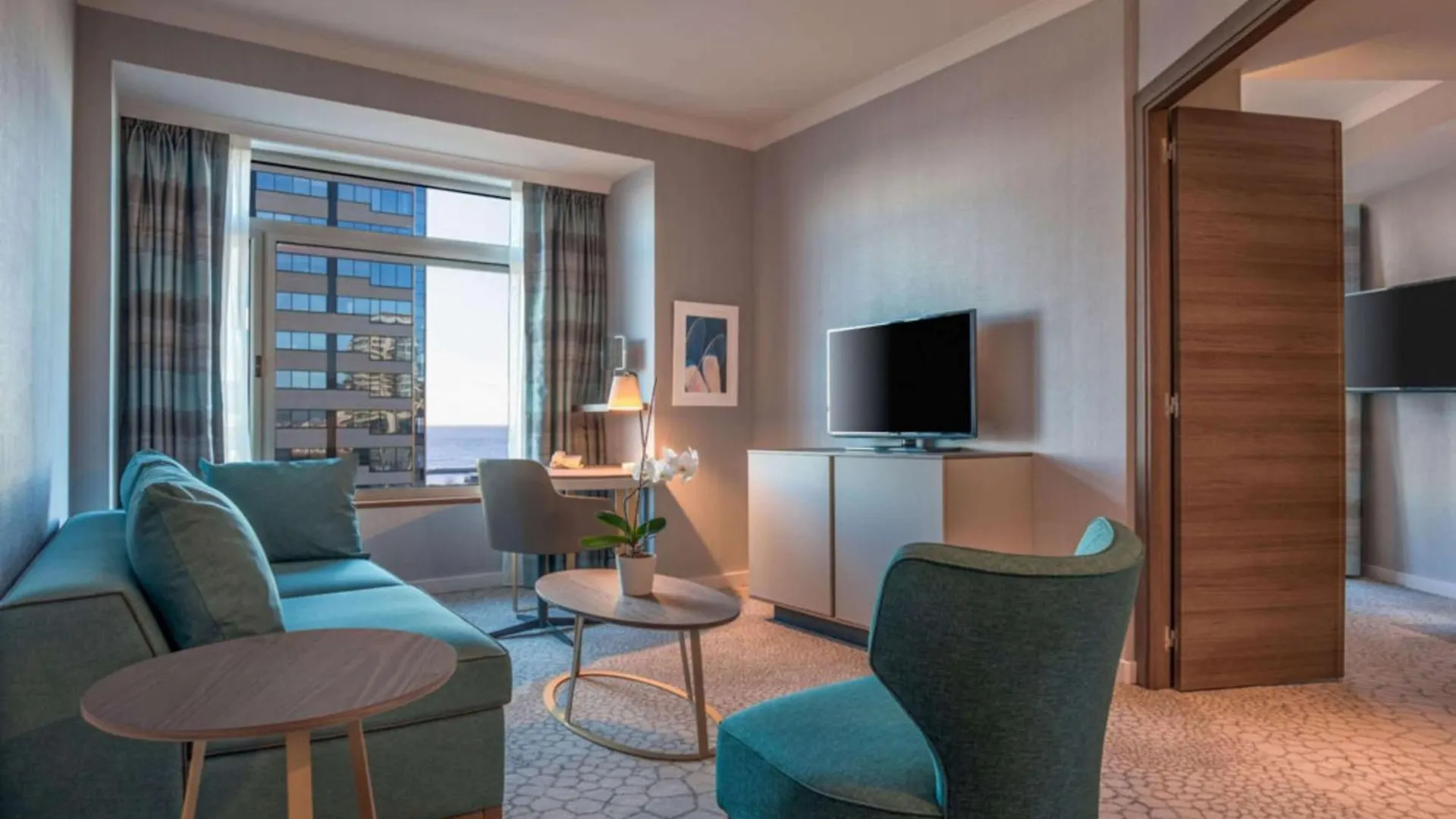 Hotel Hilton Diagonal Mar Barcelona 4*,  Hiszpania