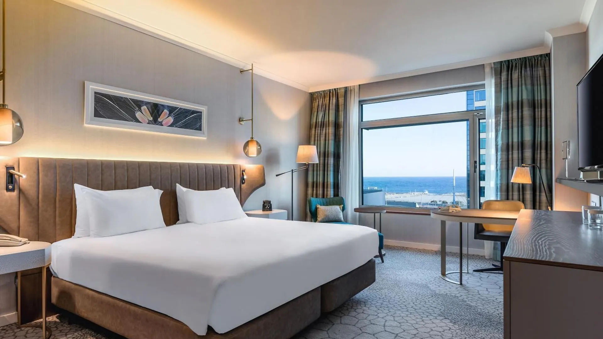 Hilton Diagonal Mar Barcelona Hotel