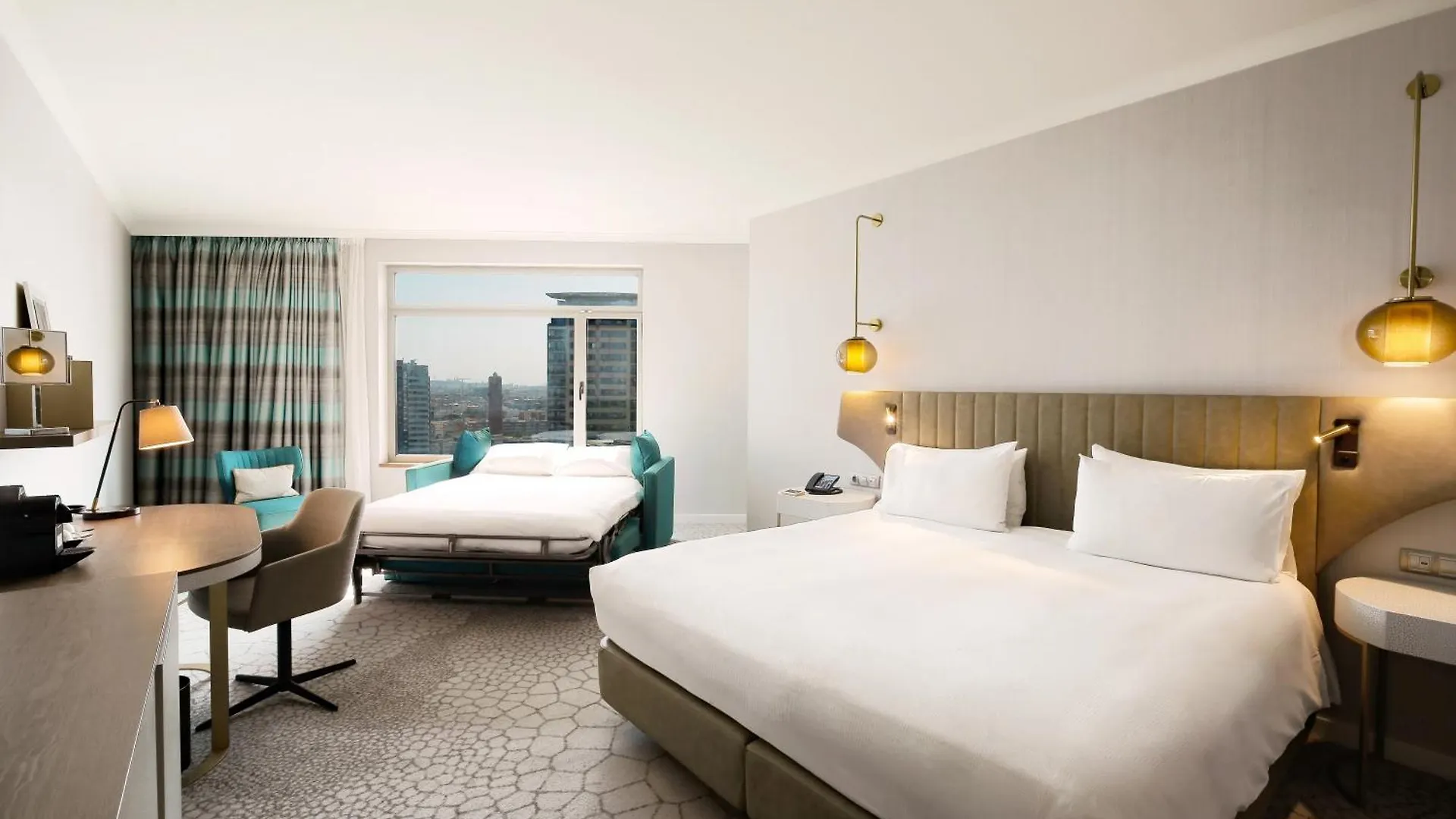 מלון Hilton Diagonal Mar ברצלונה ספרד