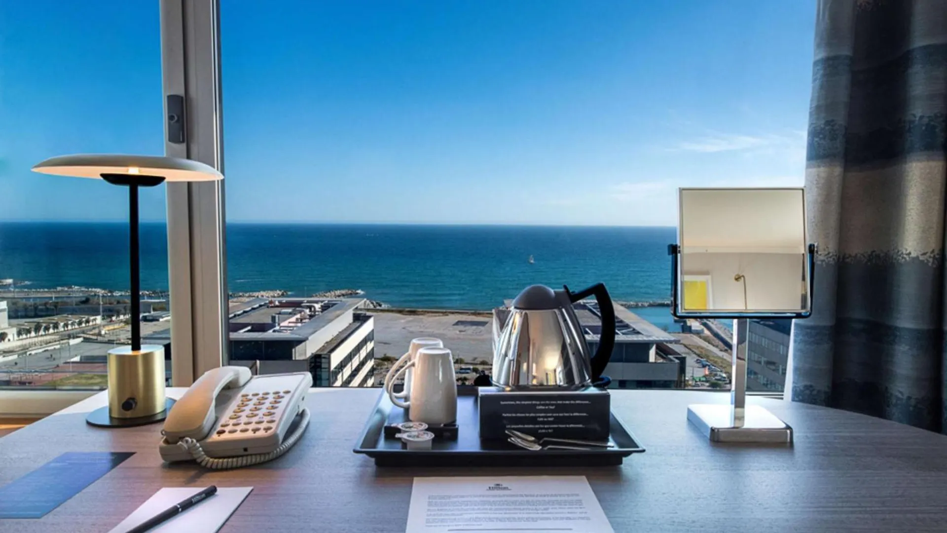 מלון Hilton Diagonal Mar ברצלונה