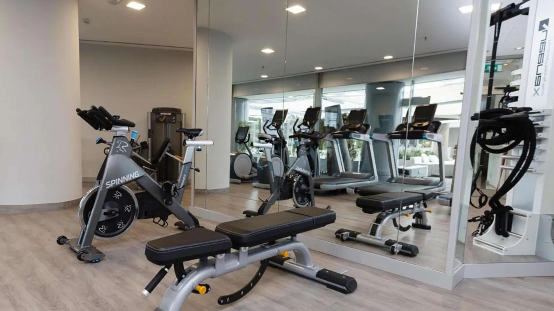 מלון Hilton Diagonal Mar ברצלונה