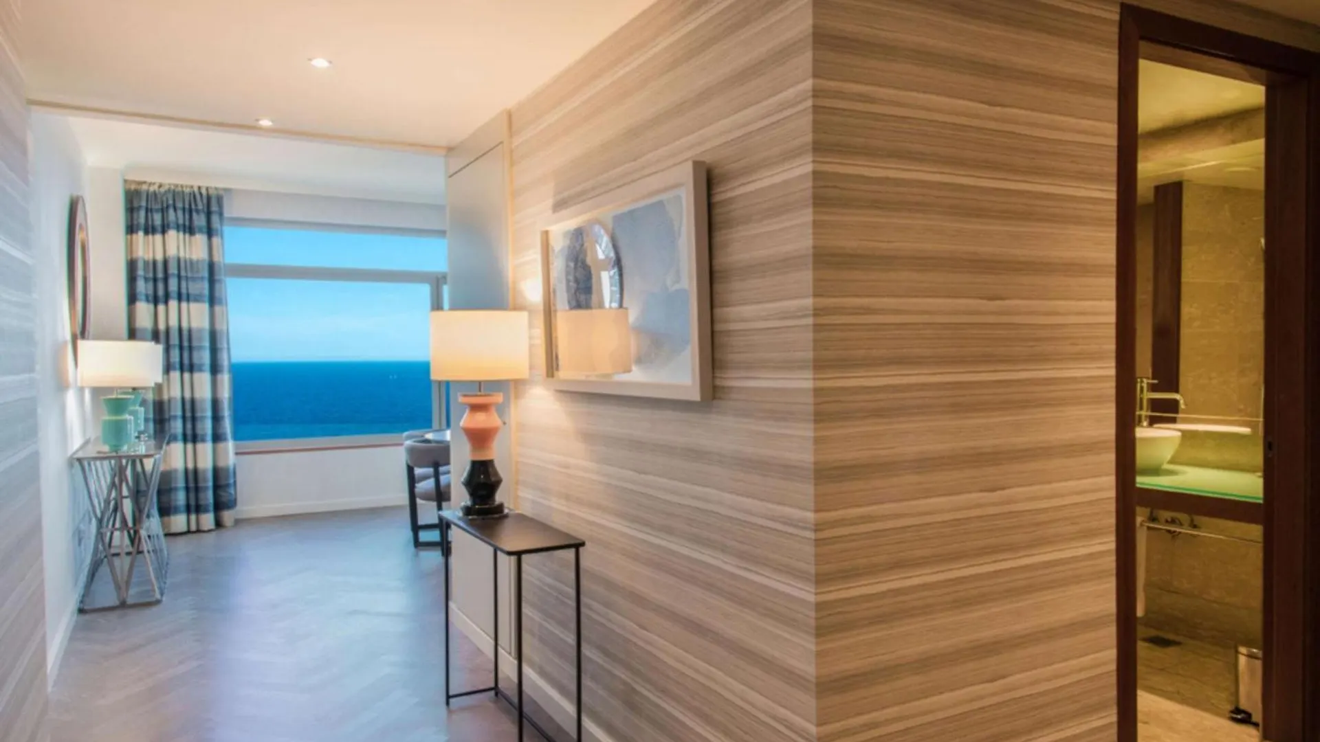 ****  מלון Hilton Diagonal Mar ברצלונה ספרד