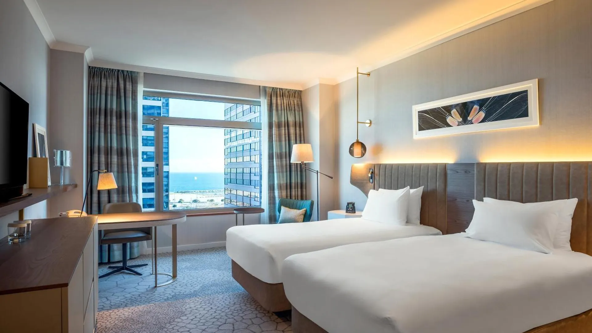 מלון Hilton Diagonal Mar ברצלונה
